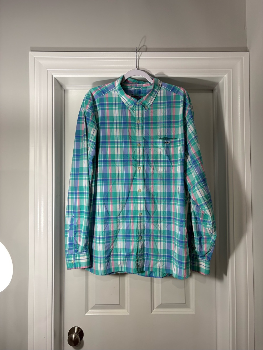 Vineyard Vines On the Go Performance Men’s Plaid Button-Up Shirt